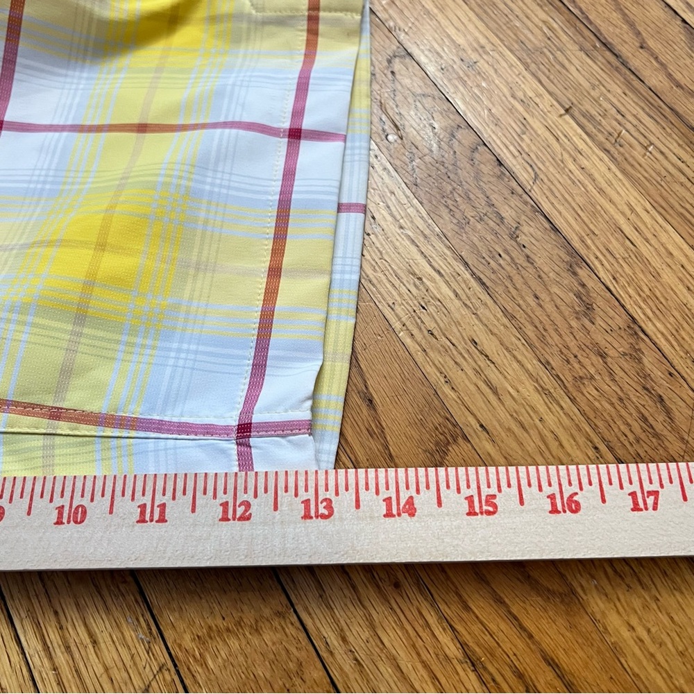 Nike Golf Tour Performance Plaid Yellow Red  White Shorts Women's Size 8 - 33x13 - Picture 6 of 10